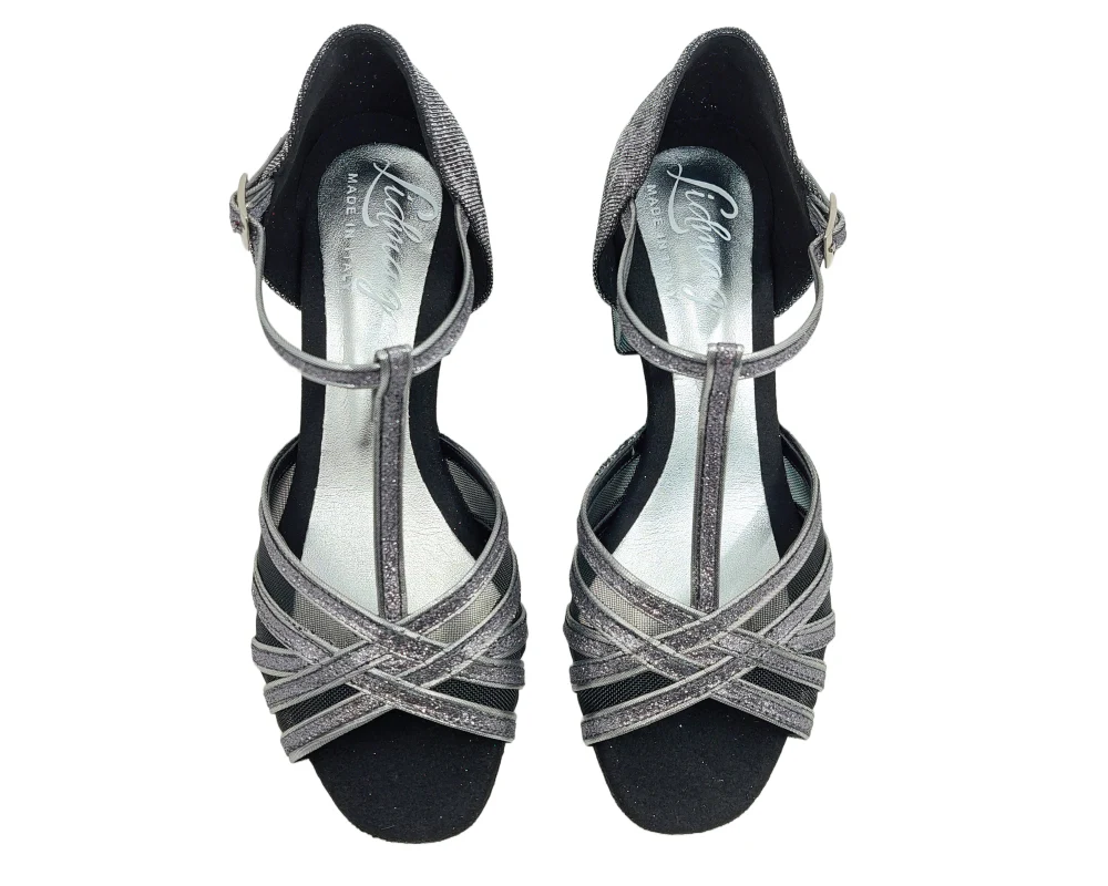 Grace Bliss Tanzschuhe in Silber & Schwarz Satin - Image 5